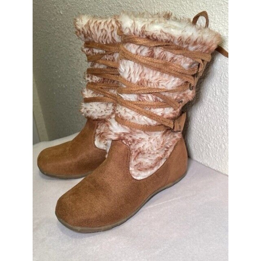 Wanted Snowbird Moccasin Brown & White Boots, Mid-Calf, Size 6, Faux Fur